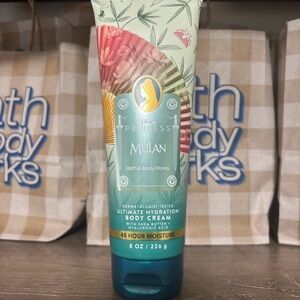 Disney Princess Mulan Hydration Body Cream - Teal and Pink